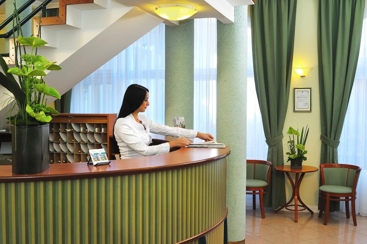 Baross City Apartments Budapest Esterno foto