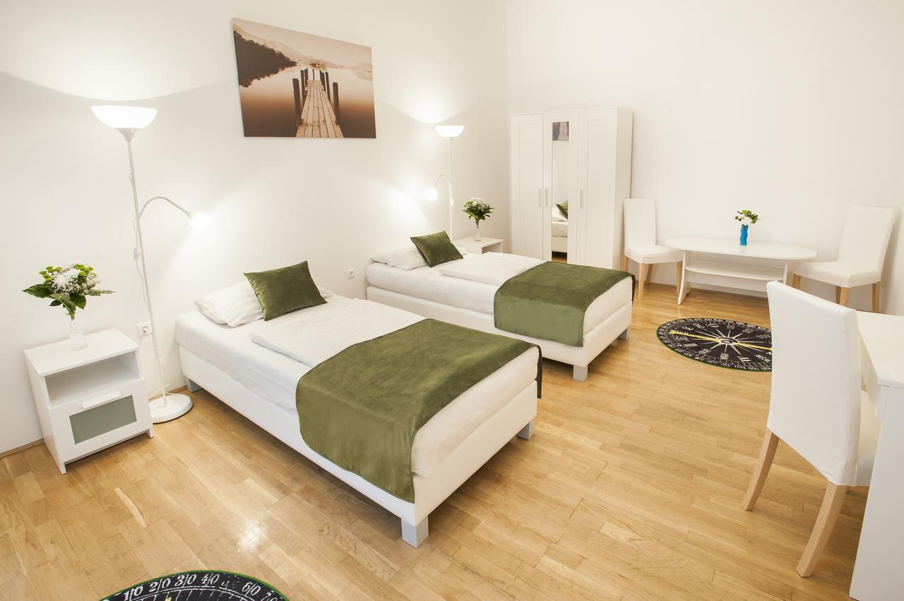 Baross City Apartments Budapest Esterno foto
