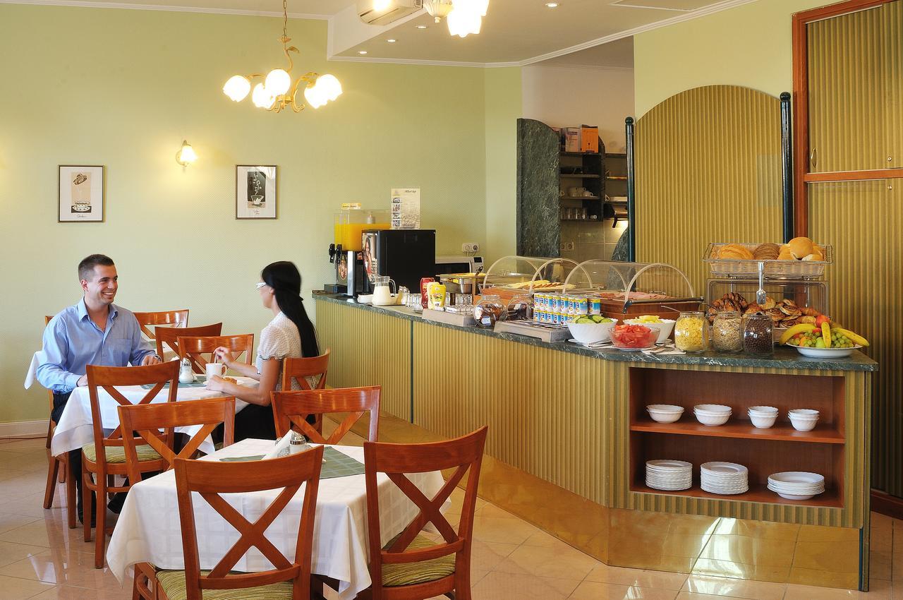 Baross City Apartments Budapest Esterno foto