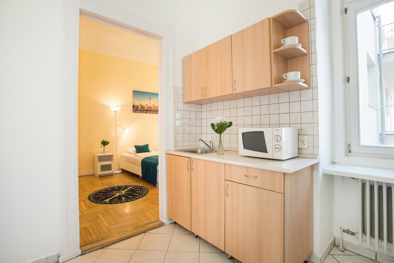 Baross City Apartments Budapest Esterno foto