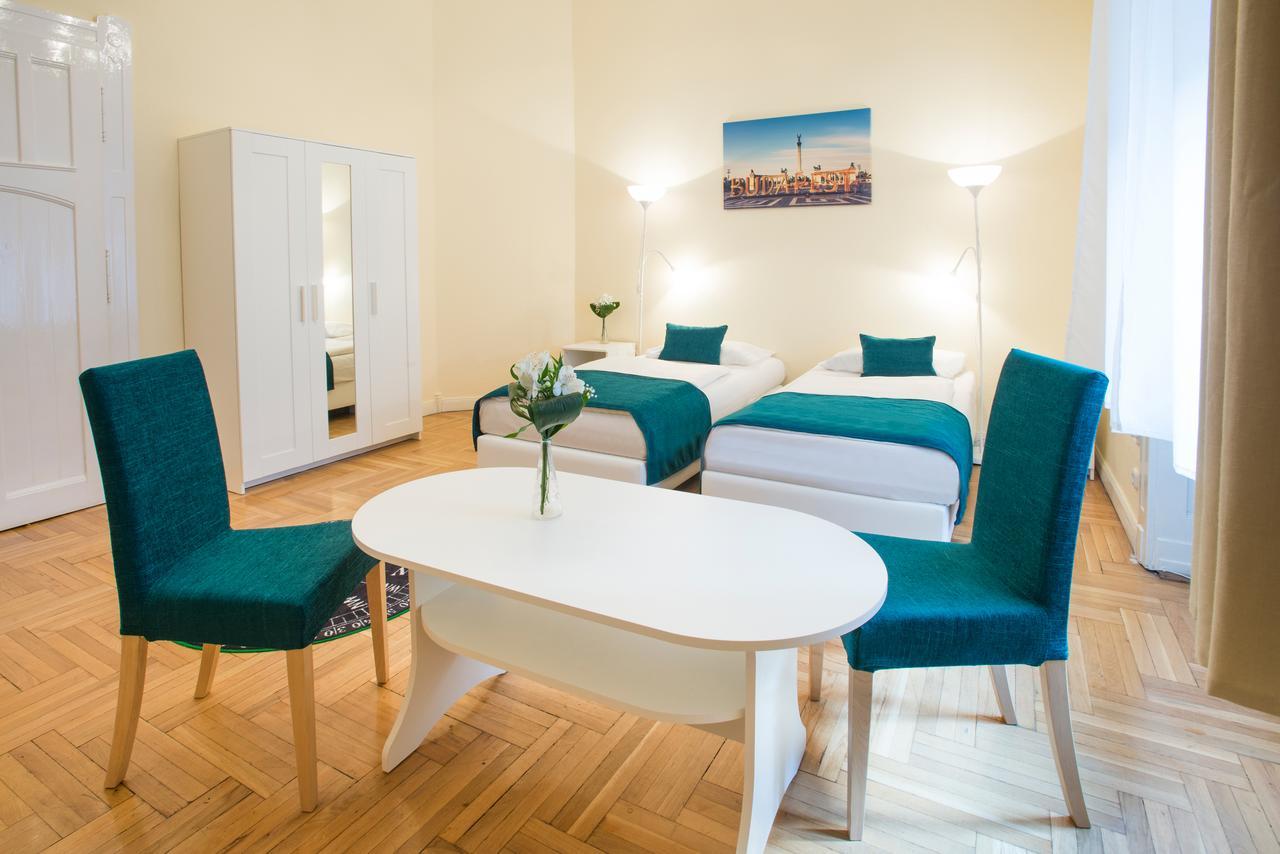 Baross City Apartments Budapest Esterno foto