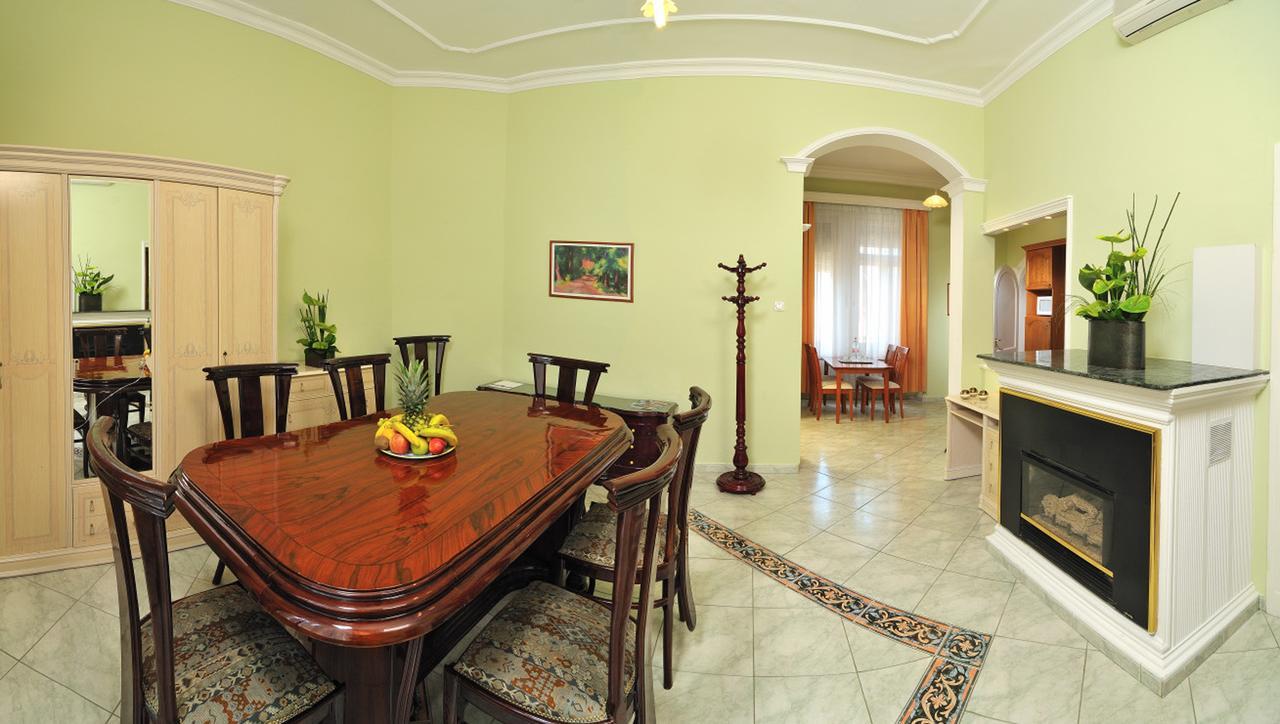 Baross City Apartments Budapest Esterno foto